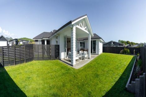 Photo of property in 4 Korokia Way, Richmond Heights, Taupo, 3330