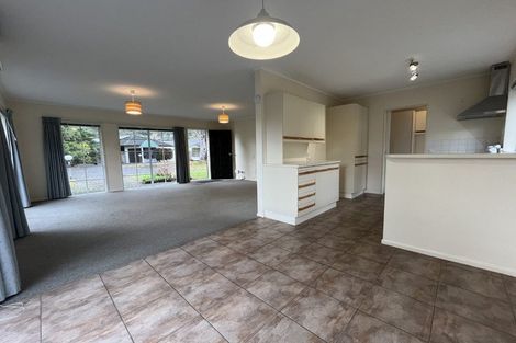 Photo of property in 1/169 Whites Line East, Waiwhetu, Lower Hutt, 5010