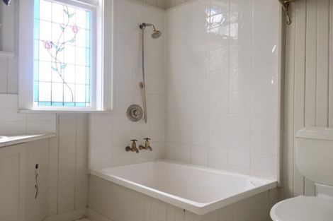 Photo of property in 17 Hornsey Road, Melrose, Wellington, 6023