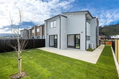 Photo of property in 1 Fitch Lane, Wallaceville, Upper Hutt, 5018