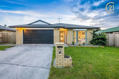 Photo of property in 71 Medvale Avenue, Flat Bush, Auckland, 2019