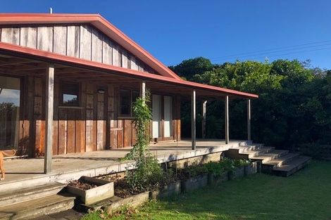 Photo of property in 137 Shelly Beach Road, Shelly Beach, Helensville, 0874