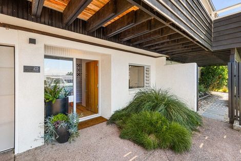Photo of property in 25 Maxwelton Drive, Mairangi Bay, Auckland, 0630
