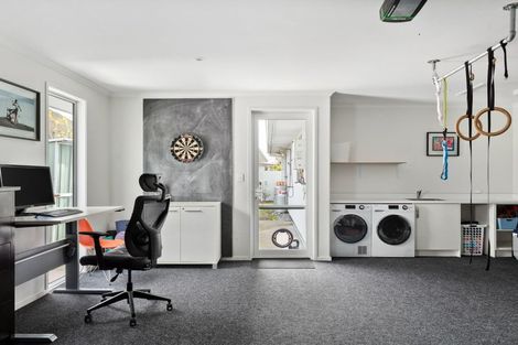 Photo of property in 6 Hamilton Drive, Wainui, Gisborne, 4010