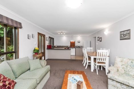 Photo of property in 5 Summit Road, Lake Okareka, Rotorua, 3076