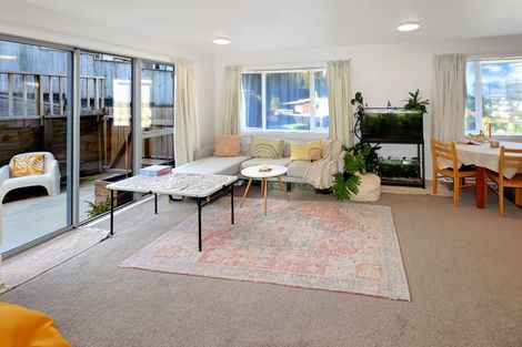 Photo of property in 10 Rondane Place, Tirohanga, Lower Hutt, 5010