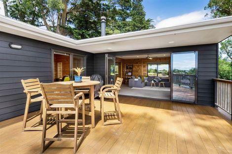 Photo of property in 3 Tawhana Crescent, Red Beach, 0932