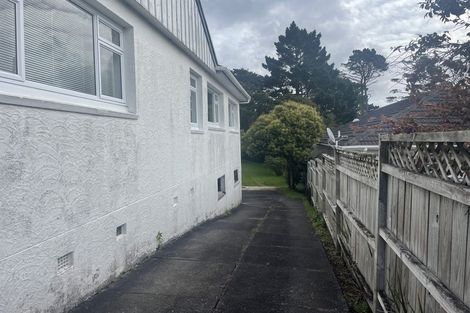 Photo of property in 9 Sunnyview Road, Greenhithe, Auckland, 0632