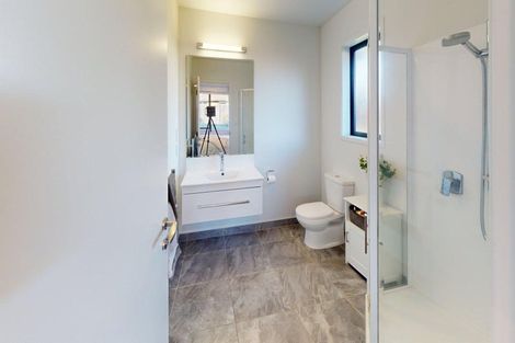 Photo of property in 24 Macdonald Heights, Feilding, 4702