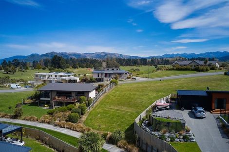 Photo of property in 24 Greenburn Way, Kaikoura Flat, Kaikoura, 7371