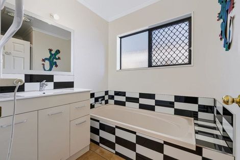 Photo of property in 536a Ferguson Street, Palmerston North, 4410