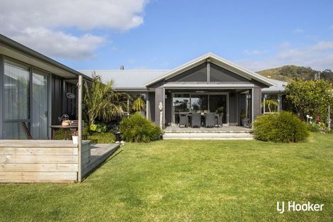 Photo of property in 17 Browns Drive, Waihi Beach, 3611