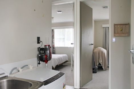 Photo of property in 16 Ries Street, Dannevirke, 4930