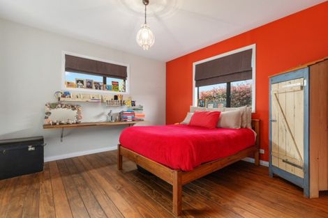 Photo of property in 8 Mountain View Road, Te Aroha, 3320