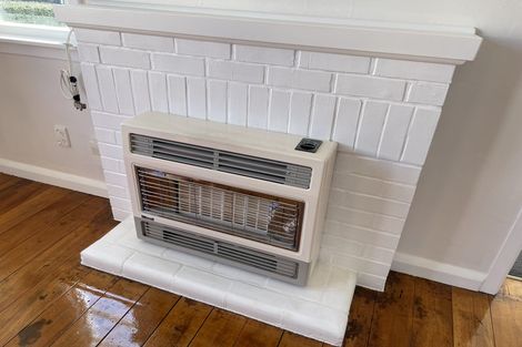 Photo of property in 7 Tupoki Street, Glen Avon, New Plymouth, 4312