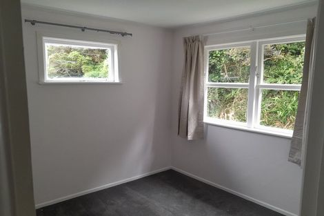 Photo of property in 157 Parkvale Road, Karori, Wellington, 6012