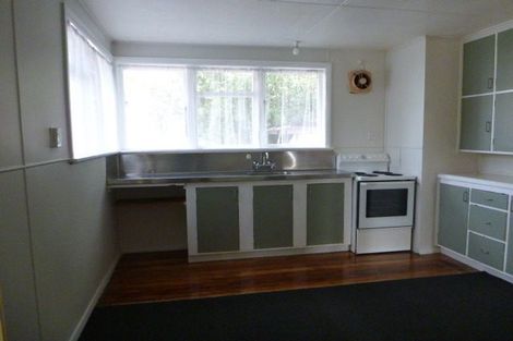 Photo of property in 12 Temuera Street, Otaki, 5512