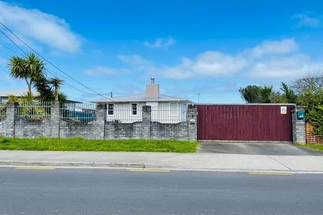 Photo of property in 44 Strid Road, Te Atatu South, Auckland, 0610