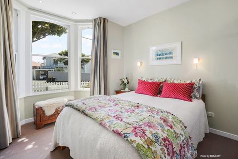 Photo of property in 53 Brougham Street, Mount Victoria, Wellington, 6011