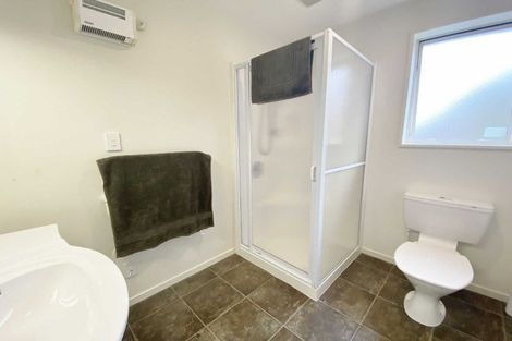 Photo of property in 2/37 Avonhead Road, Avonhead, Christchurch, 8042