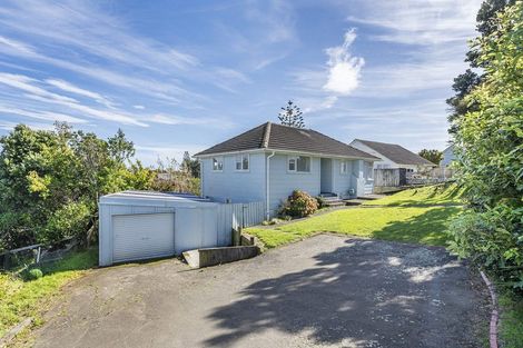 Photo of property in 13 Downes Street, Titahi Bay, Porirua, 5022