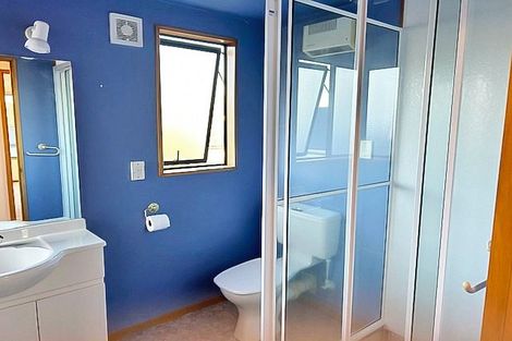 Photo of property in 10a Nikau Place, Riccarton, Christchurch, 8011