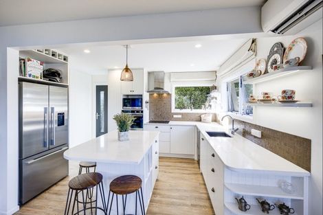 Photo of property in 3/30 Meeanee Quay, Westshore, Napier, 4110