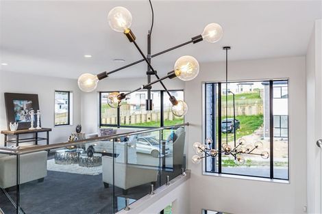 Photo of property in 9 Drover Close, Flat Bush, Auckland, 2019