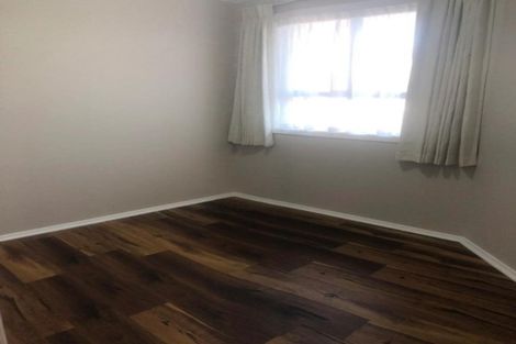 Photo of property in 25 Blease Street, New Lynn, Auckland, 0600