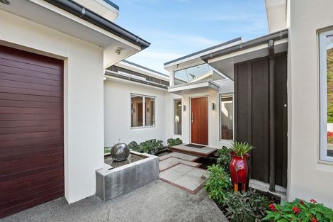 Photo of property in 361 Te Moana Road, Waikanae, 5036