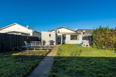 Photo of property in 73 Fawcett Street, South Dunedin, Dunedin, 9012