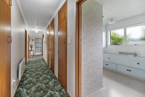 Photo of property in 200 High Street, Eltham, 4322