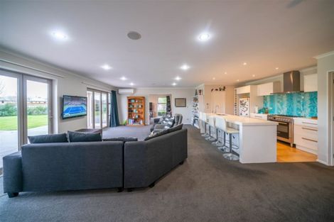 Photo of property in 41 Oak Tree Lane, Rolleston, 7614