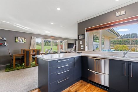 Photo of property in 43 Loburn Terrace Road, Loburn, 7472