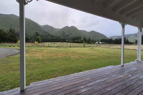 Photo of property in 24-26 Bucks Road, Tauwharenikau, Featherston, 5773