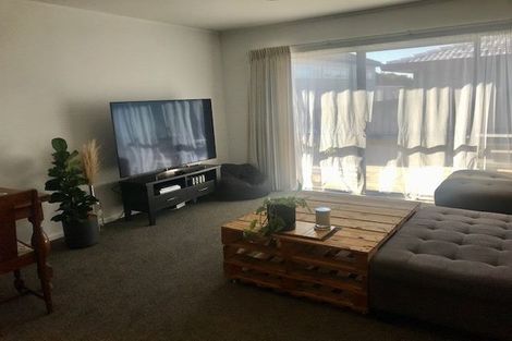 Photo of property in 42c Jellicoe Road, Panmure, Auckland, 1072