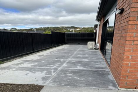 Photo of property in 14 Breakwater Way, Whitby, Porirua, 5024
