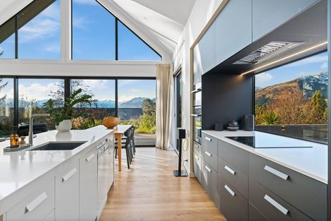 Photo of property in 3 Maude View Road, Hawea Flat, Wanaka, 9382