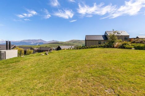 Photo of property in 5 Falconer Rise, Jacks Point, Queenstown, 9371