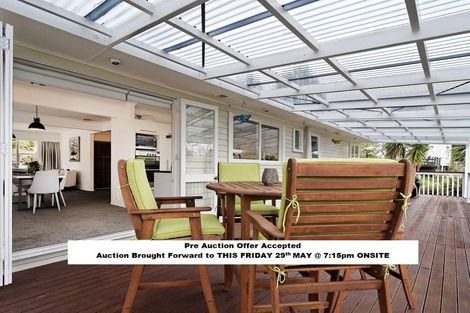 Photo of property in 315 Sturges Road, Henderson Valley, Auckland, 0612