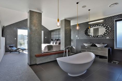 Photo of property in 19 Northside Drive, Waikiwi, Invercargill, 9810