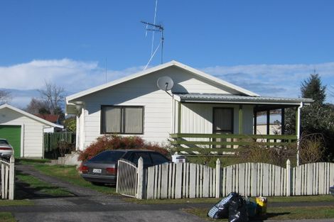 Photo of property in 19 Lindsay Crescent, Nawton, Hamilton, 3200