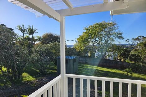 Photo of property in 81 Litten Road, Cockle Bay, Auckland, 2014