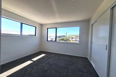 Photo of property in 1 Tokitoki Way, Kenepuru, Porirua, 5022