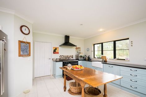 Photo of property in 350 Aokautere Drive, Aokautere, Palmerston North, 4471