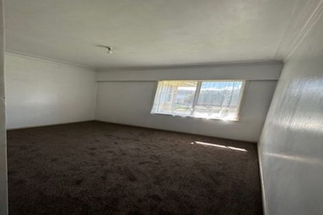 Photo of property in 3a Sutton Crescent, Papatoetoe, Auckland, 2025