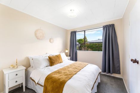 Photo of property in 14b Crystal Grove, Birchville, Upper Hutt, 5018