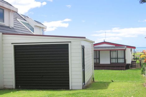 Photo of property in 30 The Terrace, Waihi Beach, 3611