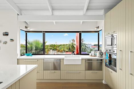 Photo of property in 27 Blue Bell Parade, Omaha, Warkworth, 0986