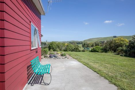 Photo of property in 416 Te Kura Road, Otane, 4277